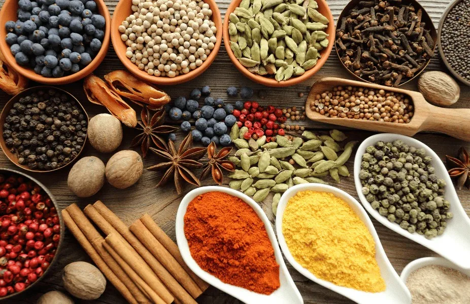 Assorted whole spices